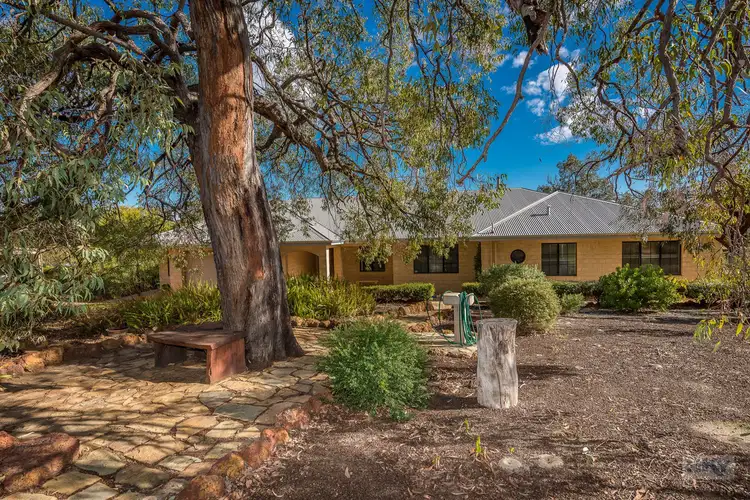 107 Jenkins Road, Bullsbrook WA 6084
