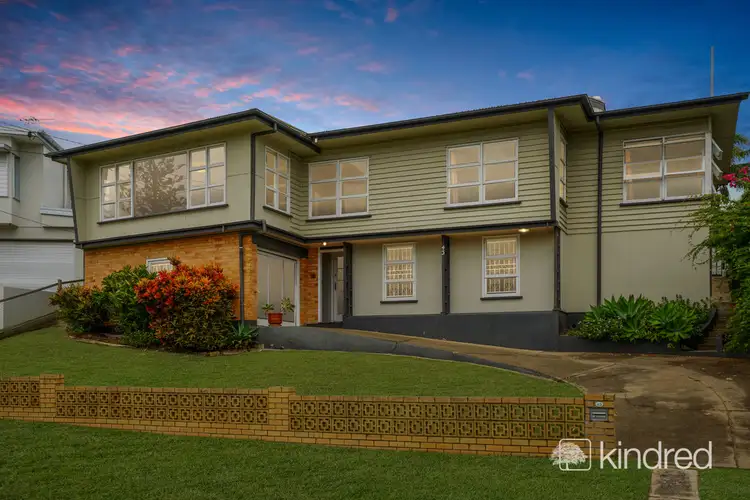 43 Thurecht Parade, Scarborough QLD 4020
