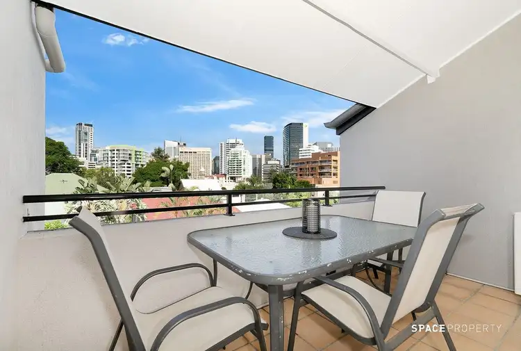 Third view of Homely apartment listing, 33/27 Birley Street, Spring Hill QLD 4000