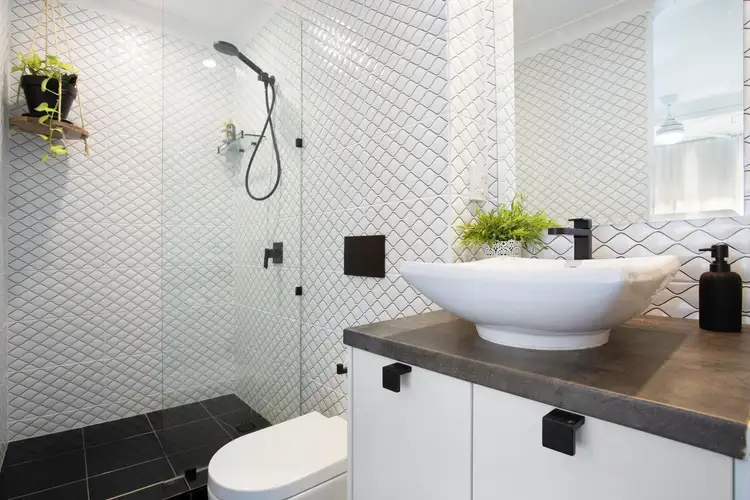 Fifth view of Homely apartment listing, 4/23 Watson Esplanade, Surfers Paradise QLD 4217