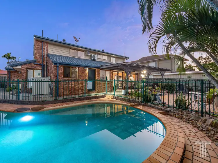 147 Cadogan Street, Carindale QLD 4152
