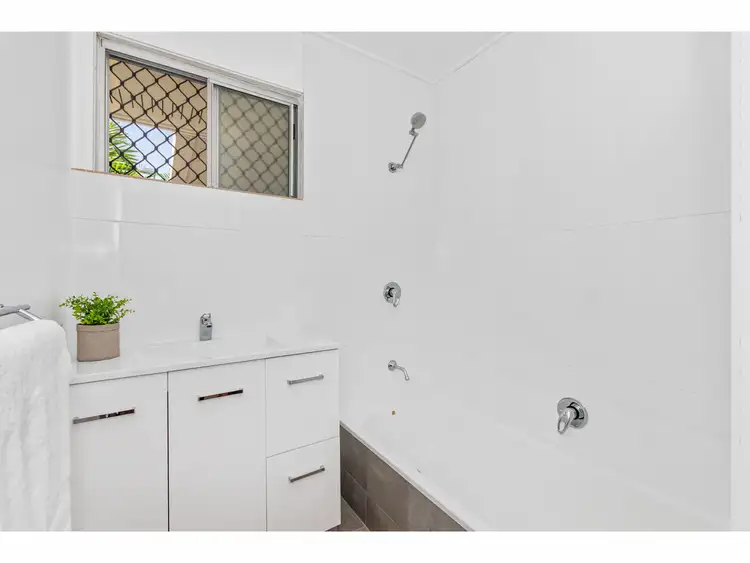 Fifth view of Homely house listing, 8 O'Kane Court, Vincent QLD 4814