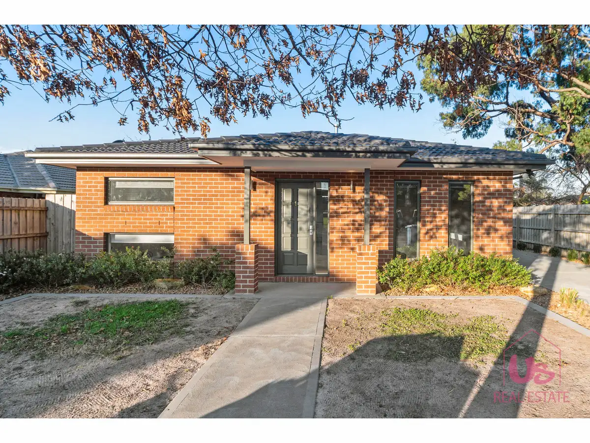 Main view of Homely unit listing, 1/2 Russell Street, Cranbourne VIC 3977