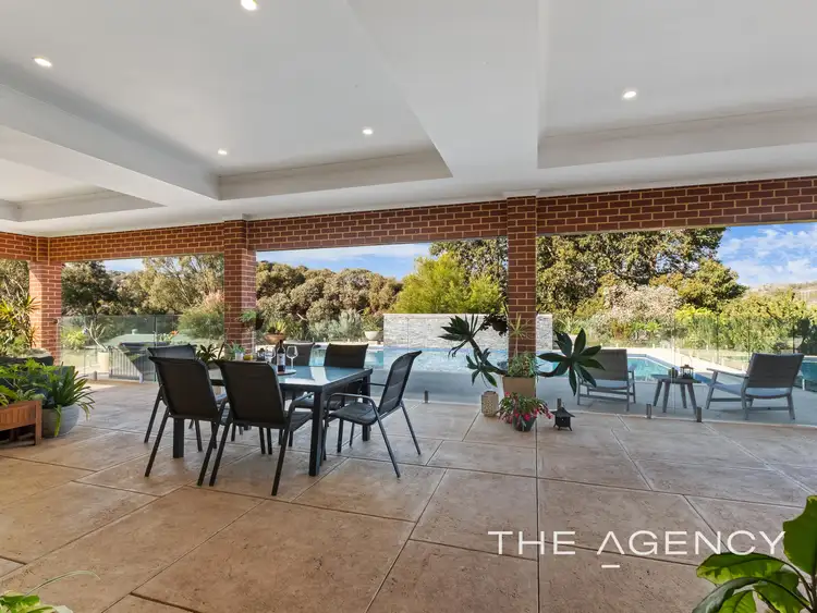 31 The Crescent, Helena Valley WA 6056
