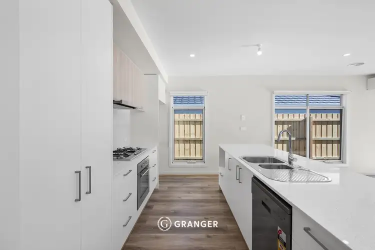 Second view of Homely unit listing, 19/15 Oakwood Court, Rosebud VIC 3939