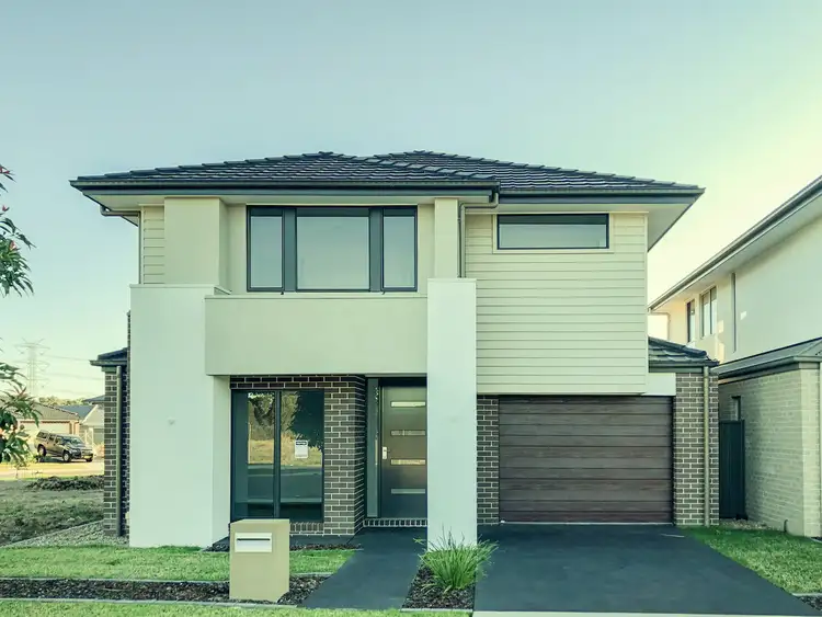147 Armoury Road, Jordan Springs NSW 2747