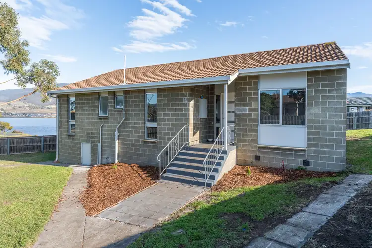 1 Sloane Place, Bridgewater TAS 7030