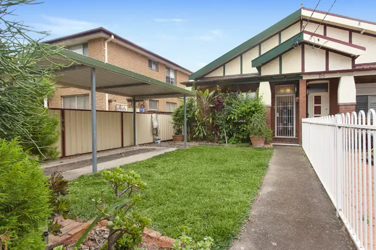 87 Seventh Avenue, Campsie NSW 2194