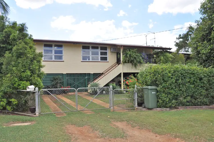 19 Peters Street, Mareeba QLD 4880