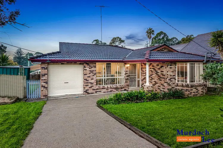 11 Carnegie Place, Castle Hill NSW 2154