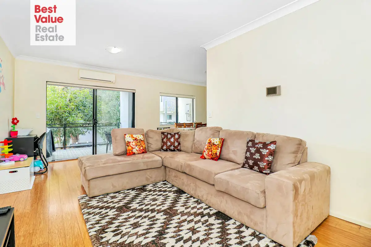 Main view of Homely unit listing, 4/54 King Street, St Marys NSW 2760