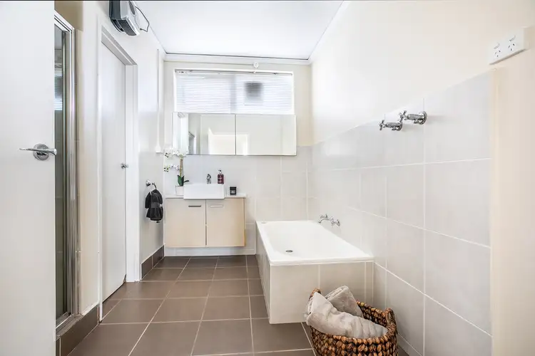 Fourth view of Homely apartment listing, 5/166 Power Street, Hawthorn VIC 3122