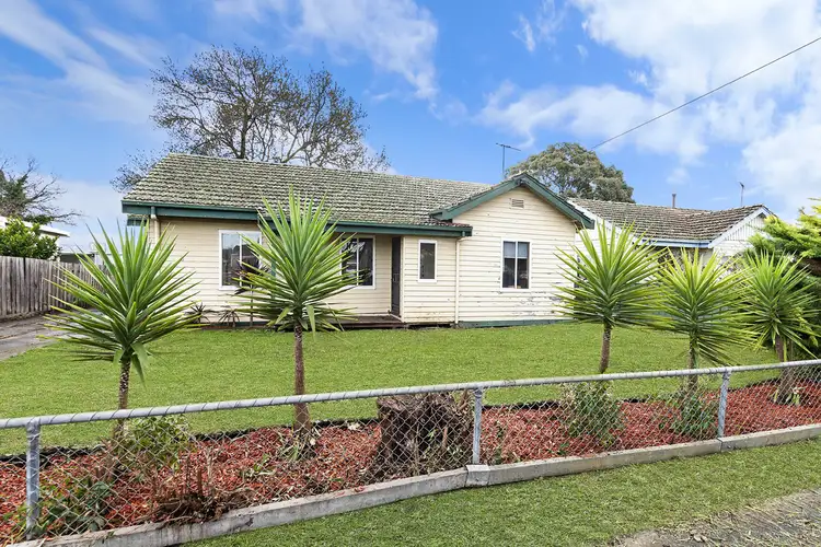 3 Kokoda Avenue, Hamilton VIC 3300