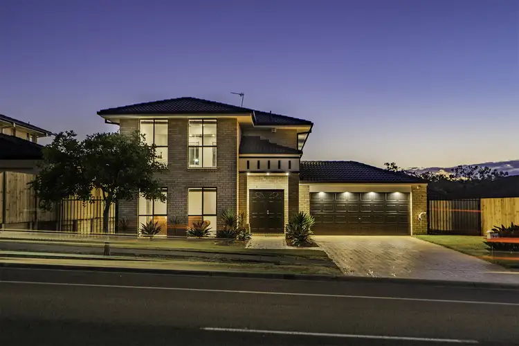 39 Crestwood Drive, Molendinar QLD 4214