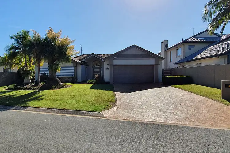 Second view of Homely house listing, 2 Carling Court, Cleveland QLD 4163