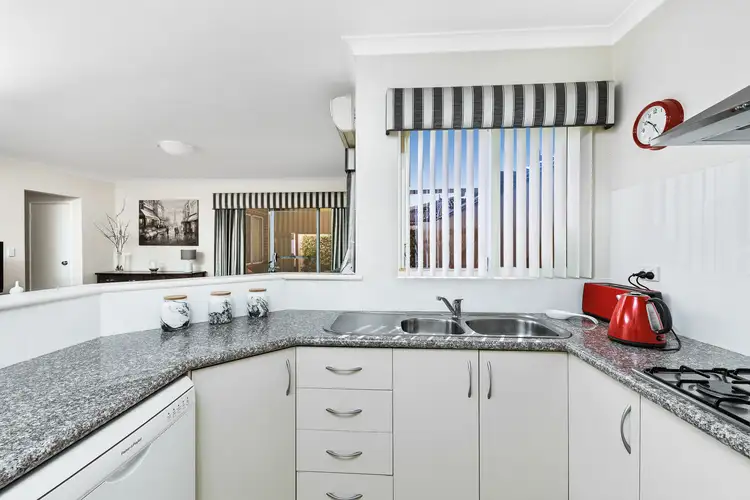 Seventh view of Homely house listing, 20/25 Siderno Rise, Hocking WA 6065