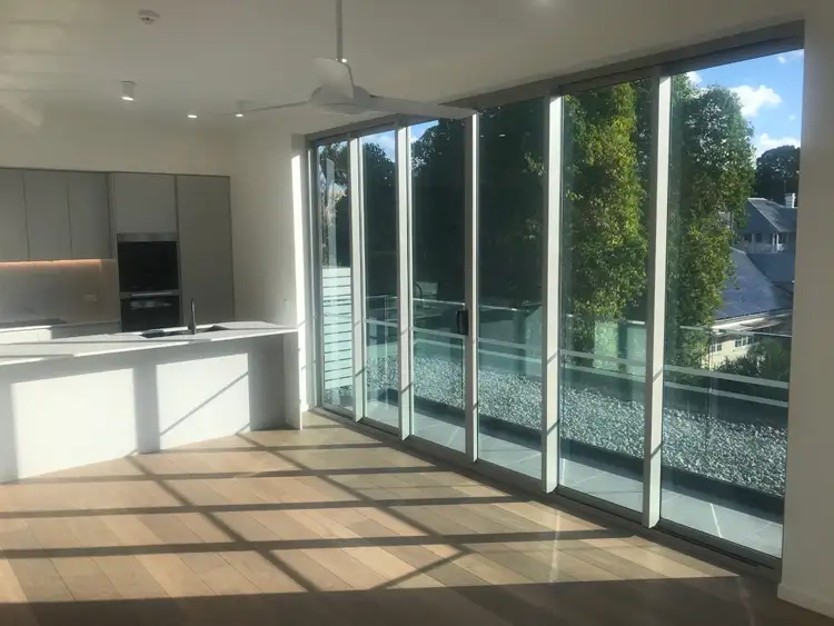 Fifth view of Homely apartment listing, 10/118 Racecourse Road, Ascot QLD 4007