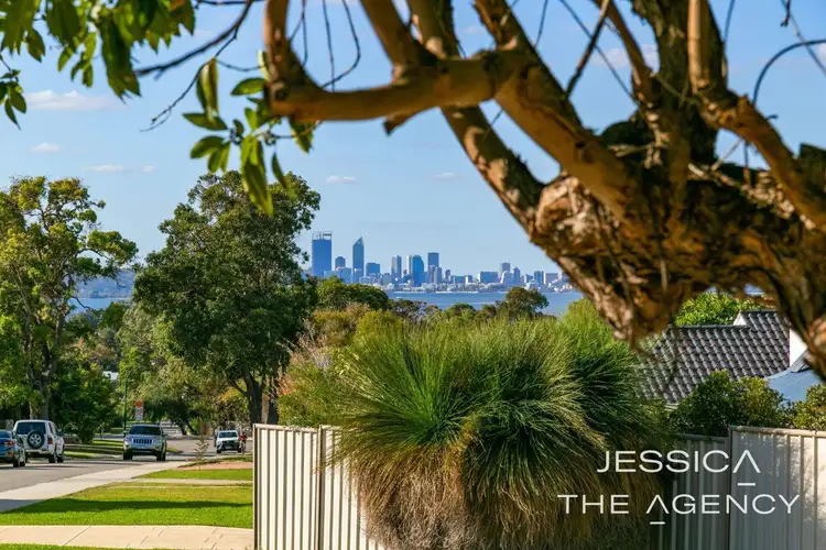 1/40 Davis Road, Attadale WA 6156