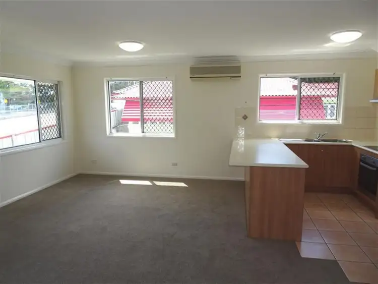Fourth view of Homely townhouse listing, 1/218 Queen Street, Southport QLD 4215