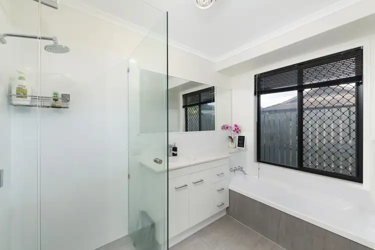 Fifth view of Homely house listing, 16 Wakefield Court, Avoca QLD 4670
