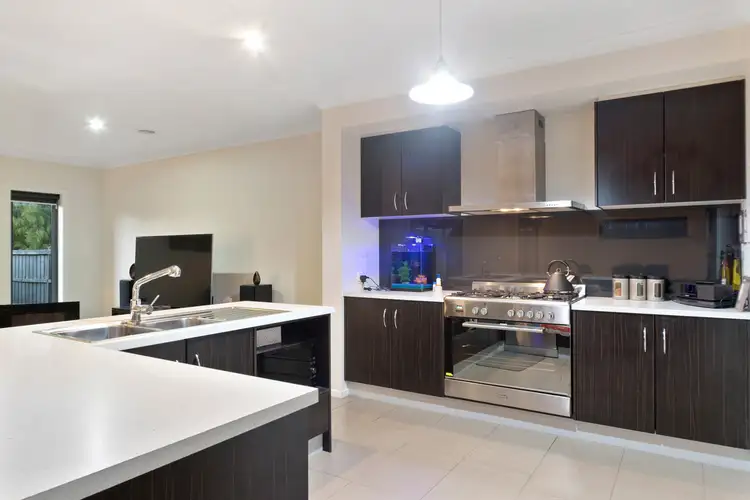 Fifth view of Homely house listing, 16 Rhone Grove, Skye VIC 3977