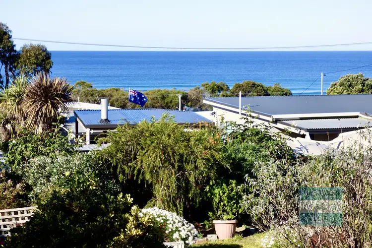 14 Charles Street, Beaumaris TAS 7215