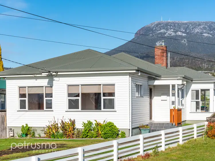 16 Elf Avenue, Glenorchy TAS 7010