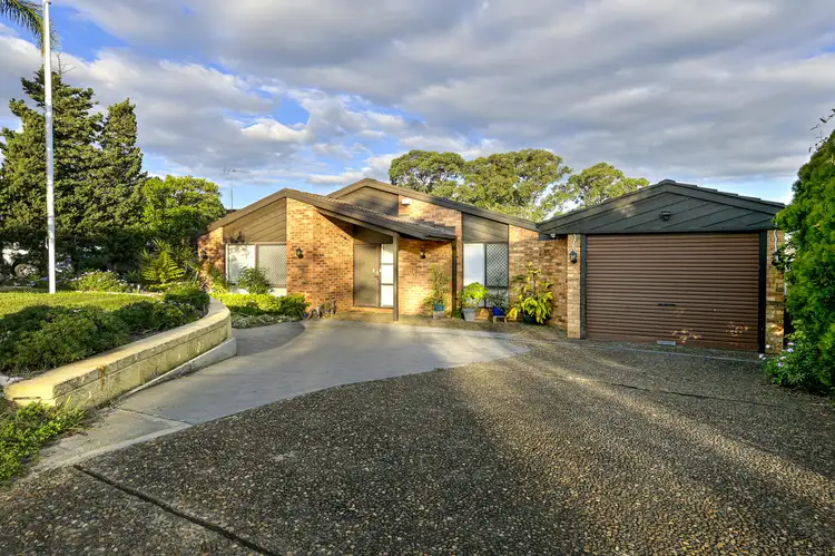 59 Southdown Road, Elderslie NSW 2570