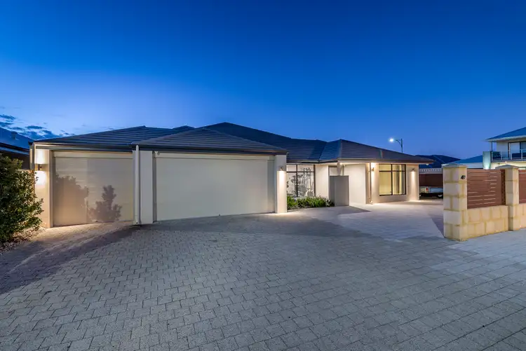 49 Liriope Parkway, Sinagra WA 6065