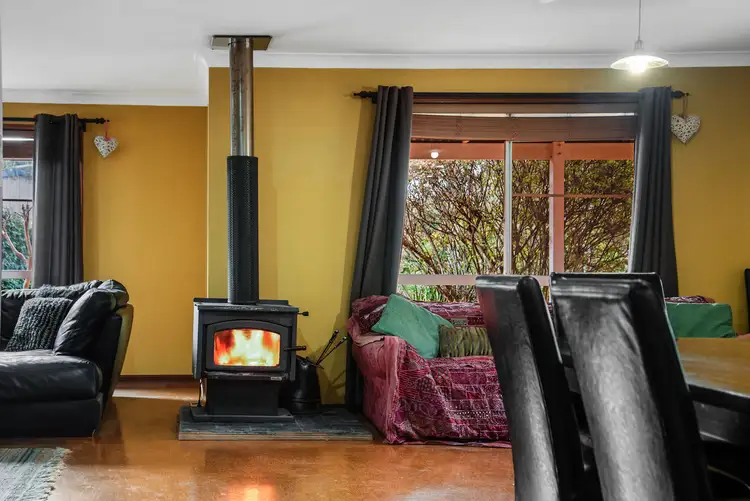 Second view of Homely house listing, 10 Lorikeet Street, Highfields QLD 4352