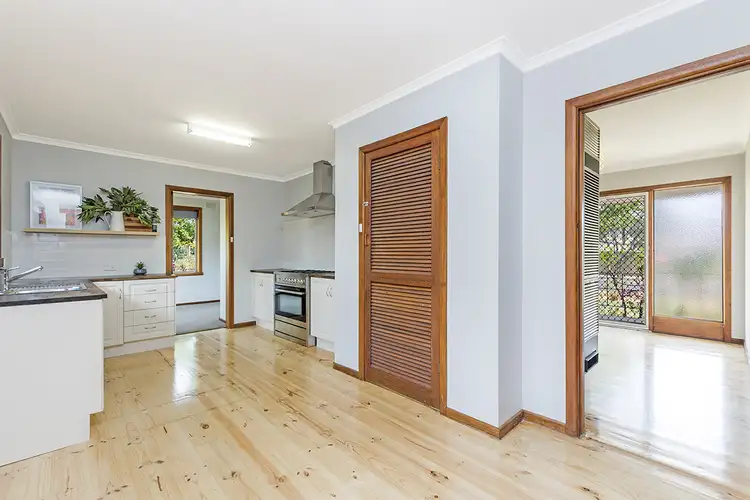 Second view of Homely house listing, 5 Elmore Street, Hamilton VIC 3300