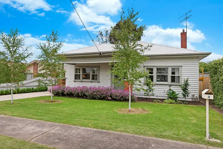 Main view of Homely house listing, 2 Roscoe Avenue, Hamilton VIC 3300