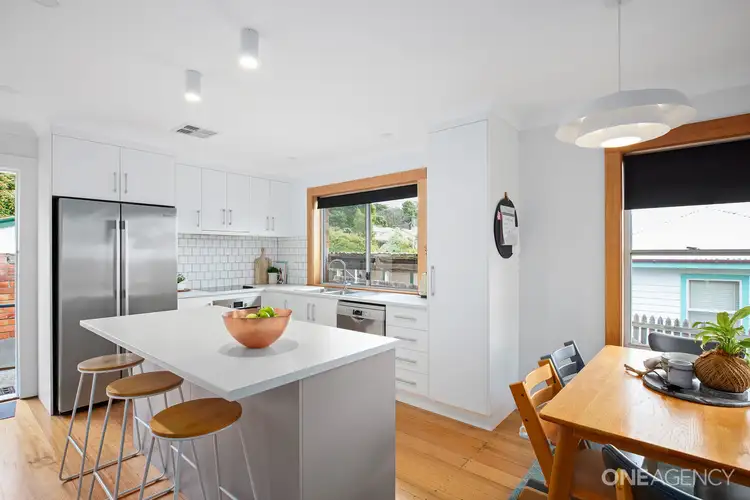 33 Pitt Avenue, Trevallyn TAS 7250