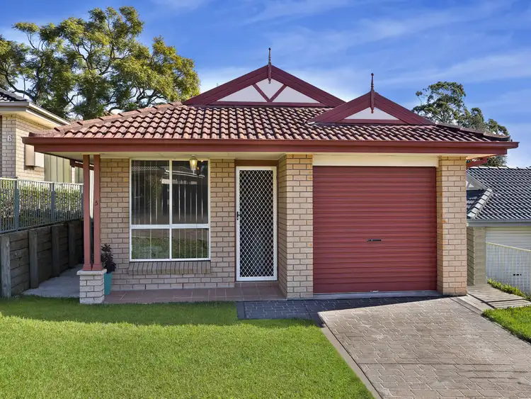 Main view of Homely villa listing, 5/883 Pacific Highway, Lisarow NSW 2250