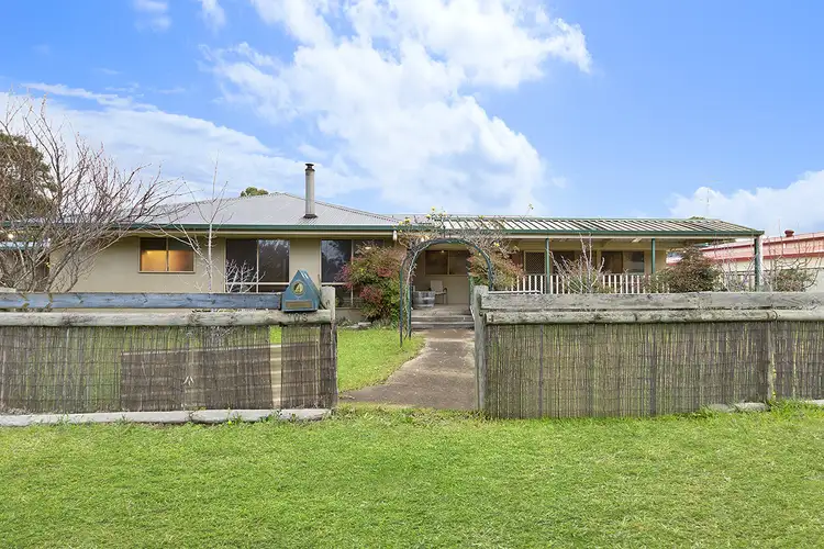 106-108 North Boundary Road, Hamilton VIC 3300