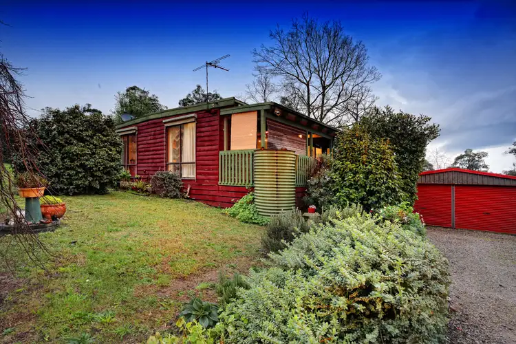 3 Beatty Parade, Cockatoo VIC 3781