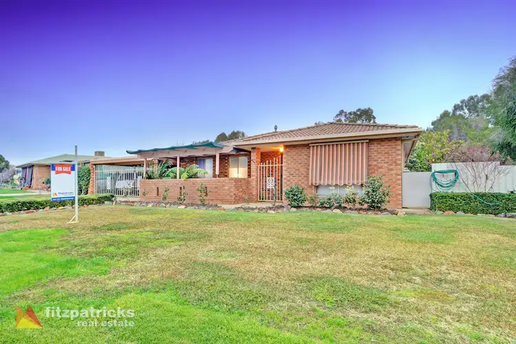 25 Karoom Drive, Glenfield Park NSW 2650