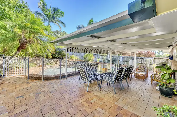 1 Wills Court, Mount Ommaney QLD 4074
