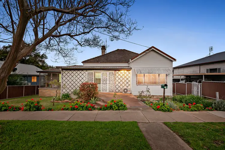 15 Bridge Street, Waratah NSW 2298