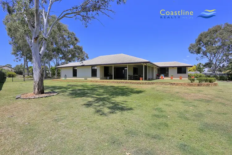 5 Raewood Close, Coral Cove QLD 4670