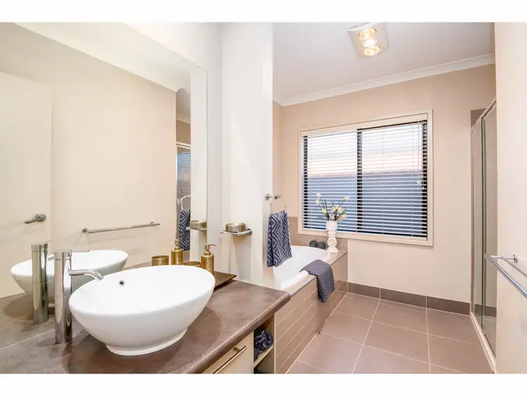 Sixth view of Homely house listing, 6 Settlers Drive, Kialla VIC 3631