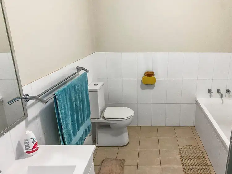 Fifth view of Homely semi-detached listing, 2/34 Wattle Street, Gunnedah NSW 2380