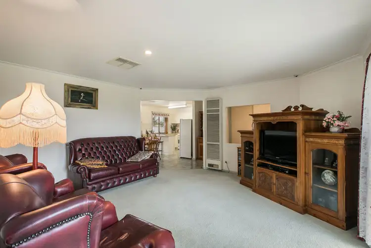 Sixth view of Homely house listing, 39 Nightingale Avenue, Wodonga VIC 3690