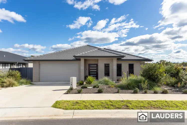 Main view of Homely house listing, 10 Bunyan Avenue, Old Bar NSW 2430