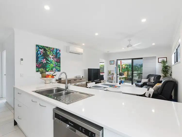 7 Potts Street, Palmview QLD 4553