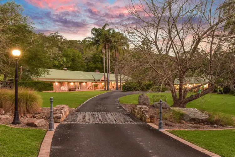 176 Oak Road, Matcham NSW 2250