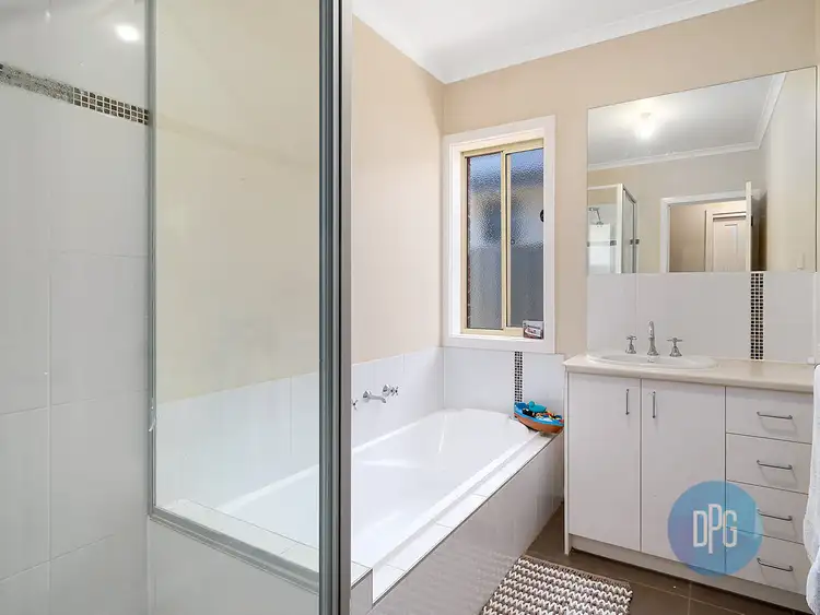 Sixth view of Homely unit listing, 2/10 Redgum Drive, Mansfield VIC 3722