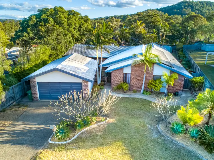 4 Lylie Place, Windaroo QLD 4207