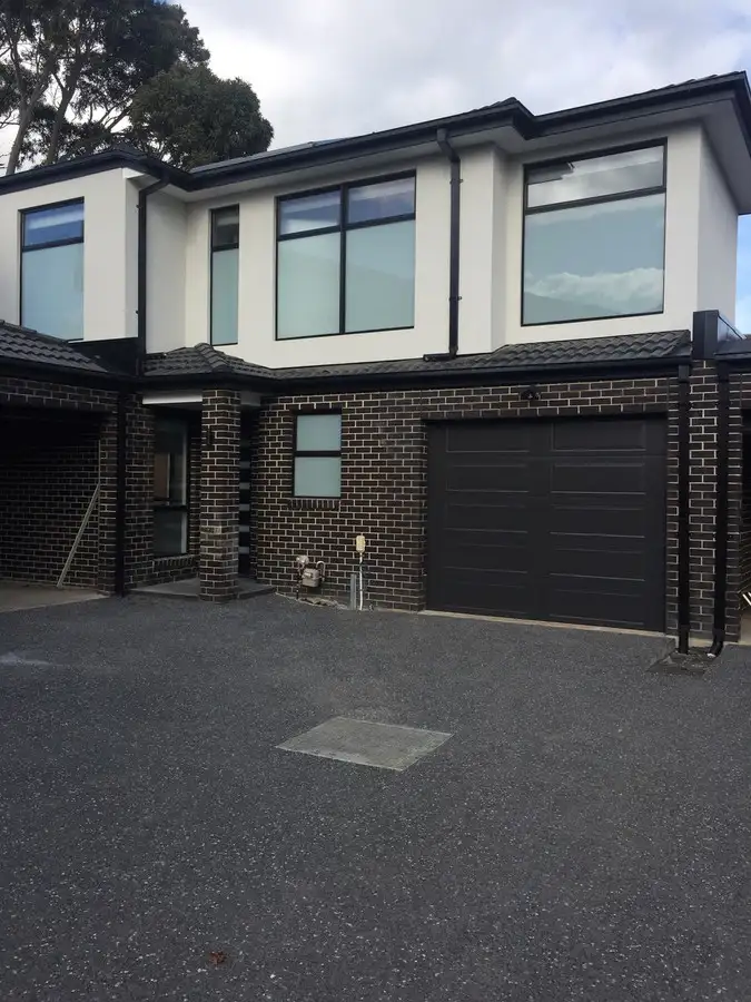 2/2 Ross Court, Mount Waverley VIC 3149