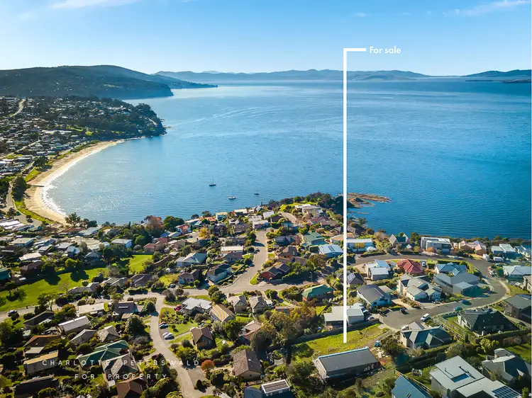 13 Steen Court, Blackmans Bay TAS 7052